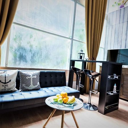 Hotel Divinity'S Reach - Old Town Center Zara Esterno foto